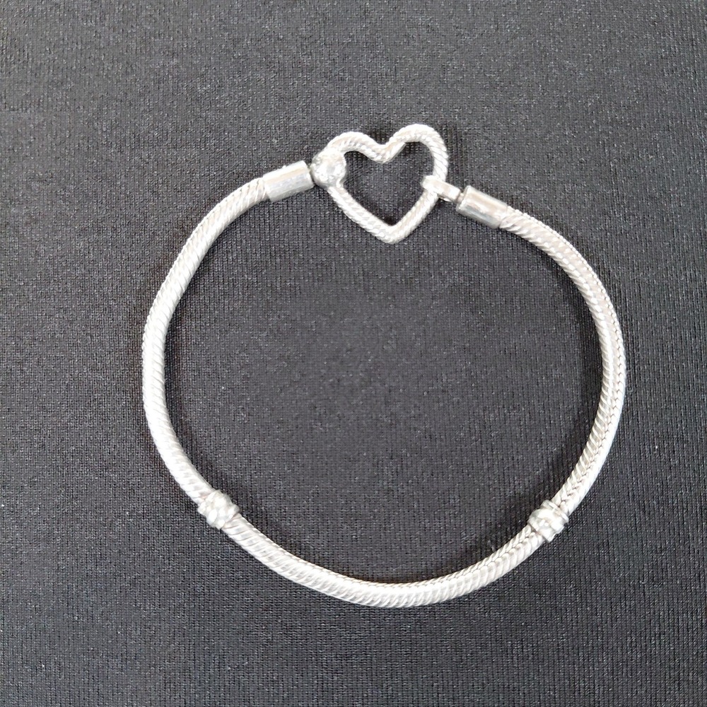 Pandora Moments Heart Closure Snake Chain Bracelet Sterling S925 ALE 7.5 Inch